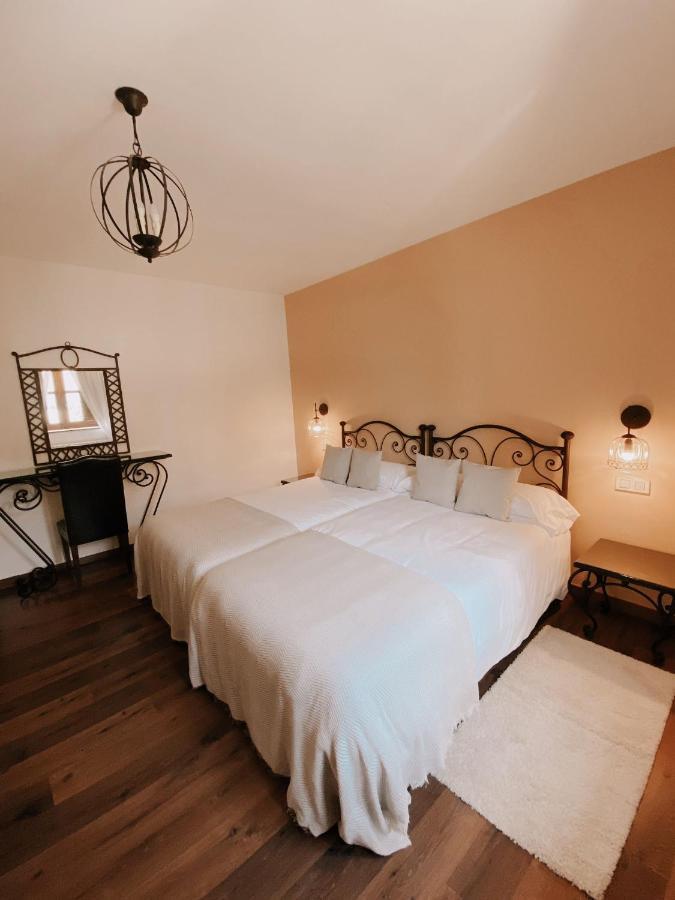 Hotel Rural Candela Y Plata Puerto de Béjar Buitenkant foto