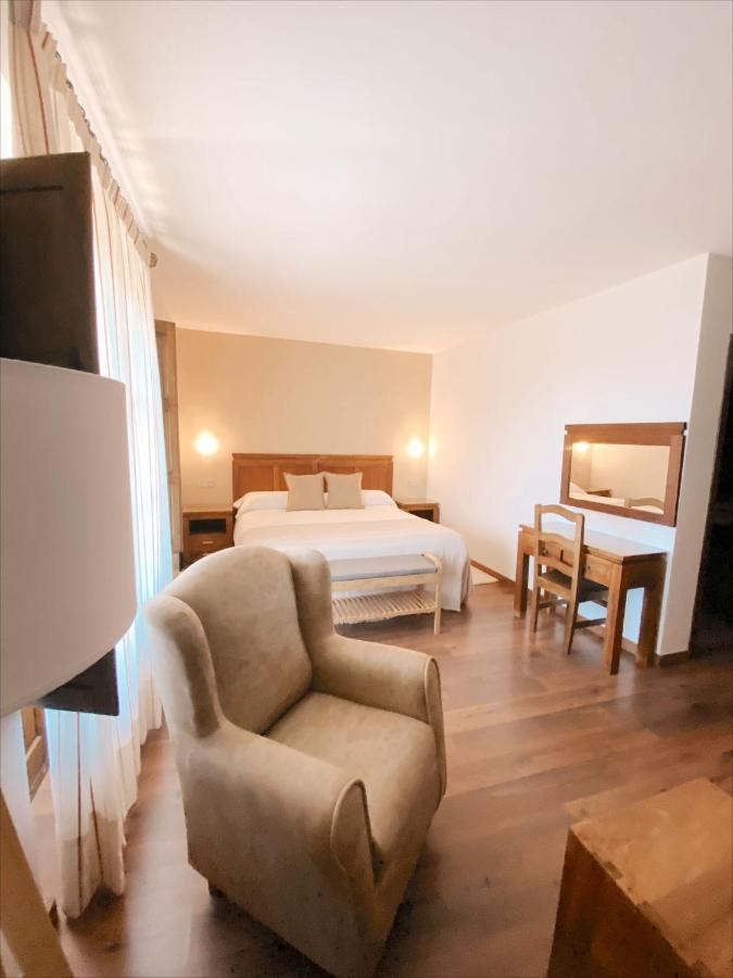 Hotel Rural Candela Y Plata Puerto de Béjar Buitenkant foto