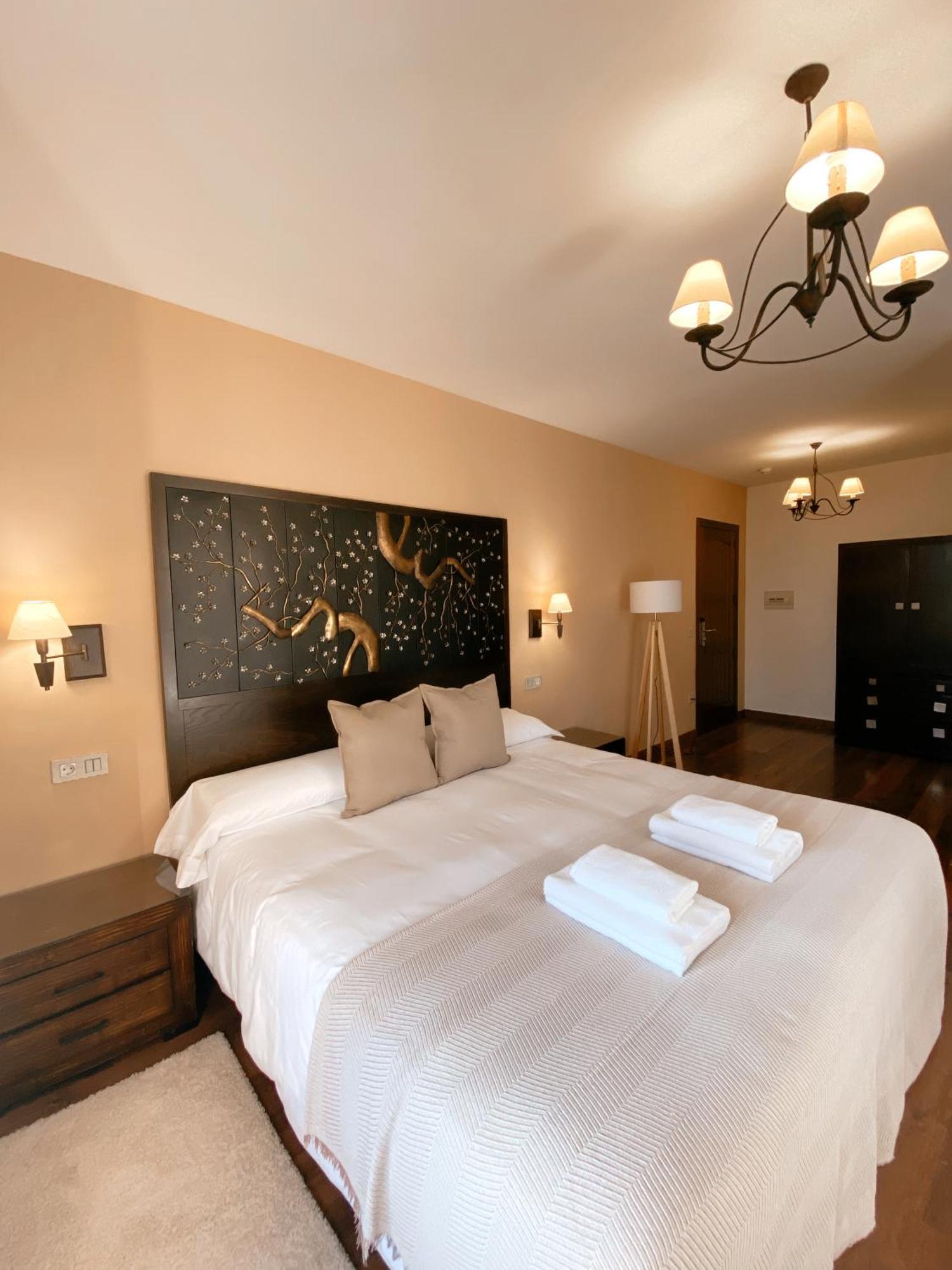 Hotel Rural Candela Y Plata Puerto de Béjar Buitenkant foto