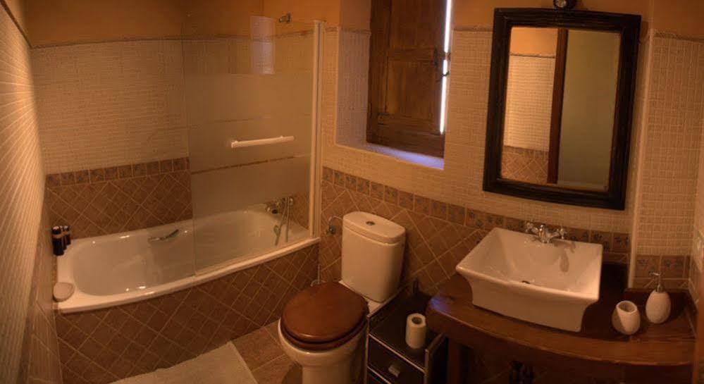 Hotel Rural Candela Y Plata Puerto de Béjar Buitenkant foto