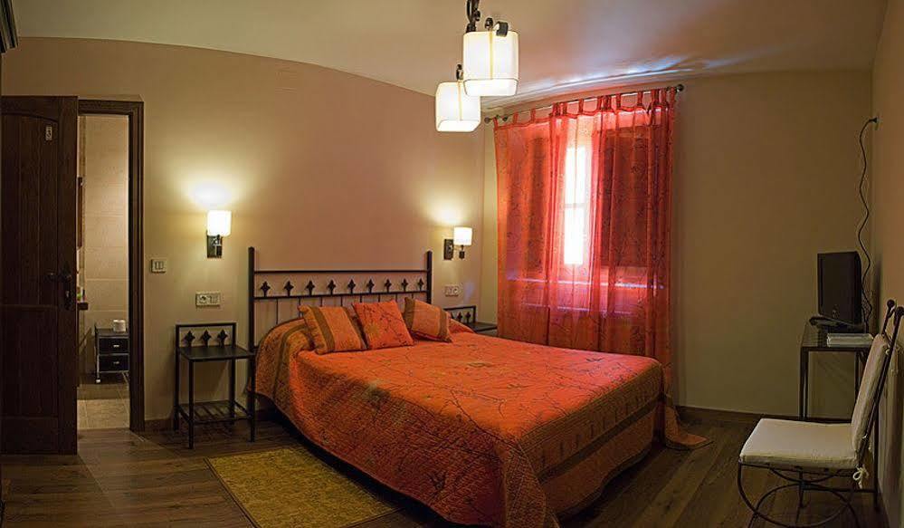 Hotel Rural Candela Y Plata Puerto de Béjar Buitenkant foto