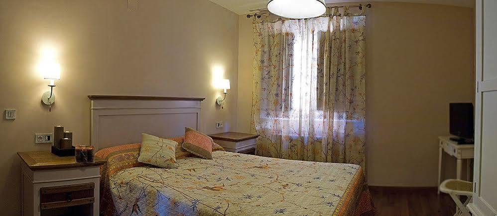 Hotel Rural Candela Y Plata Puerto de Béjar Buitenkant foto